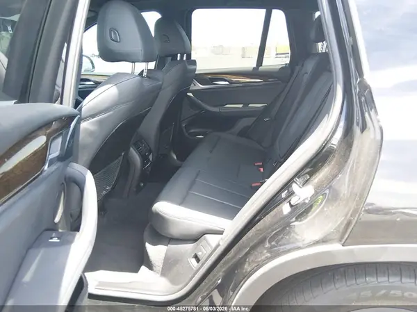 5UXTR7C50KLF36484 2019 BMW X3 - Image 8