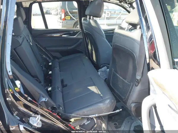 5UXTR7C50KLF37585 2019 BMW X3 - Image 8