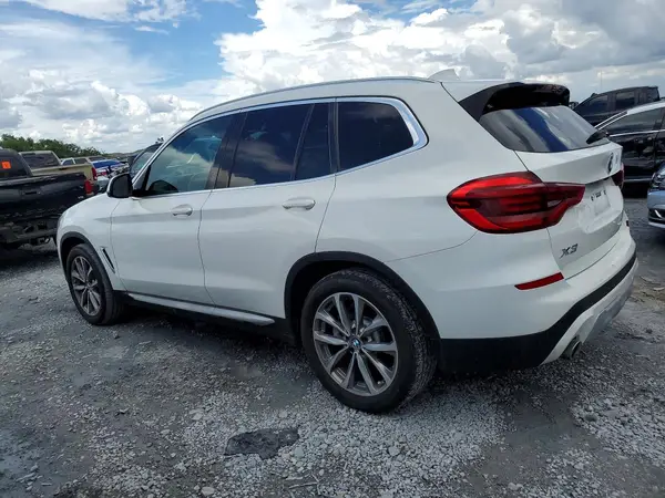 5UXTR7C50KLR44688 2019 BMW X3 - Image 2