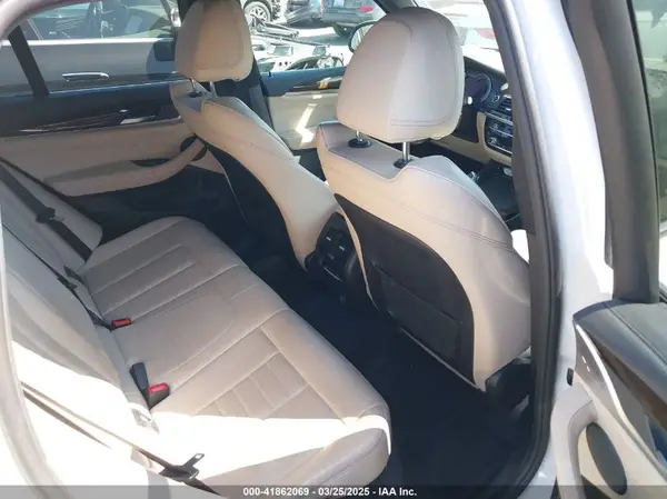 5UXTR7C50KLR53777 2019 BMW X3 - Image 8
