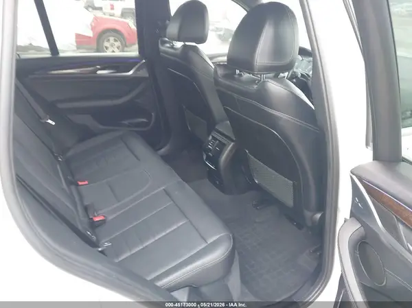 5UXTR7C51KLE88977 2019 BMW X3 - Image 8