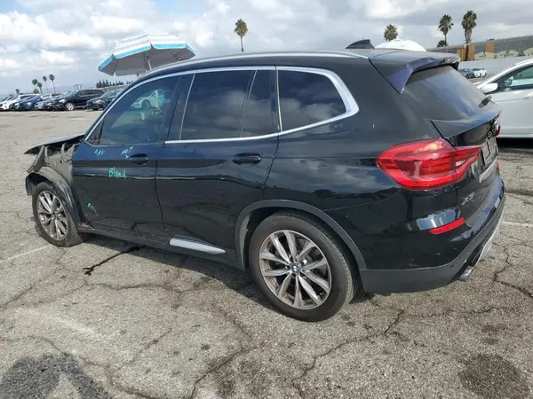 5UXTR7C51KLE94620 2019 BMW X3 - Image 2
