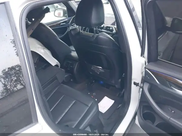 5UXTR7C51KLF23789 2019 BMW X3 - Image 8