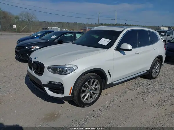 5UXTR7C51KLF29155 2019 BMW X3 - Image 2