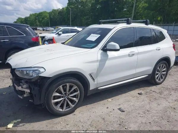 5UXTR7C51KLF33271 2019 BMW X3 - Image 2