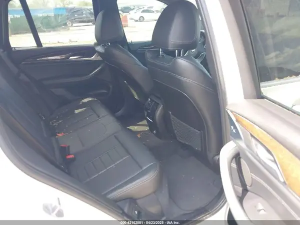 5UXTR7C51KLF33271 2019 BMW X3 - Image 8