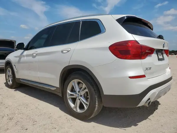 5UXTR7C51KLF36560 2019 BMW X3 - Image 2