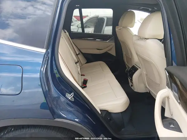 5UXTR7C51KLF37305 2019 BMW X3 - Image 8