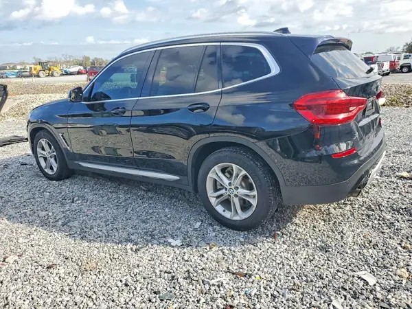 5UXTR7C51KLR39936 2019 BMW X3 - Image 2