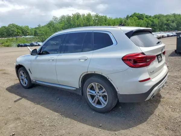 5UXTR7C51KLR44103 2019 BMW X3 - Image 2