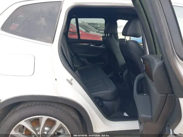 5UXTR7C51KLR47888 2019 BMW X3 - Image 8