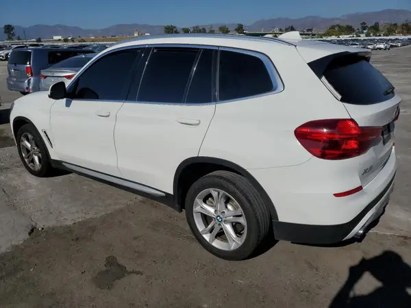 5UXTR7C52KLA48654 2019 BMW X3 - Image 2