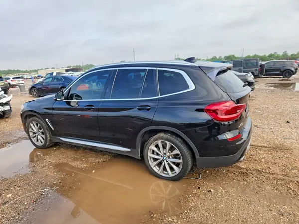 5UXTR7C52KLE94061 2019 BMW X3 - Image 2