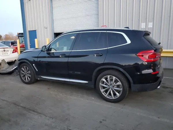 5UXTR7C52KLE95954 2019 BMW X3 - Image 2