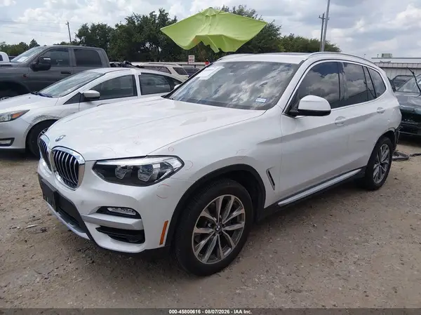 5UXTR7C52KLF23364 2019 BMW X3 - Image 2