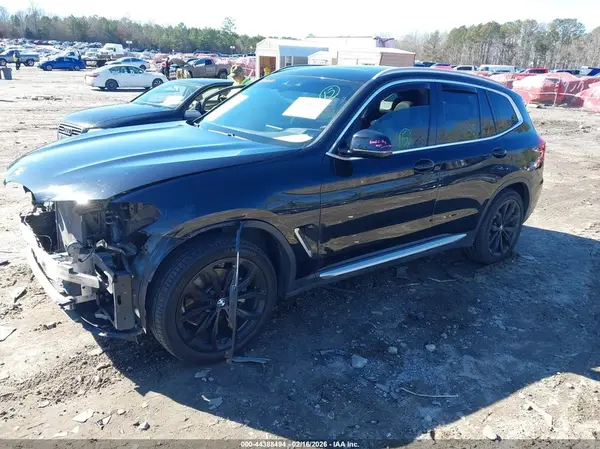 5UXTR7C52KLF29262 2019 BMW X3 - Image 2