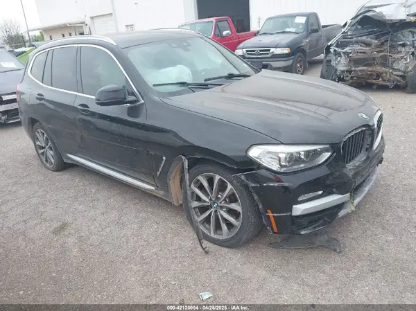 5UXTR7C52KLF31478 2019 BMW X3 - Image 1
