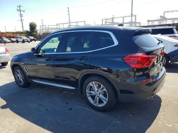 5UXTR7C52KLF32811 2019 BMW X3 - Image 2