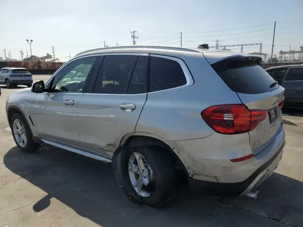 5UXTR7C52KLF32890 2019 BMW X3 - Image 2