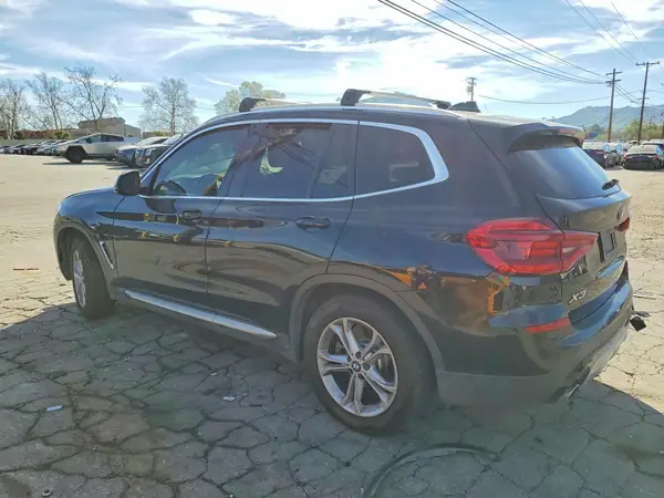 5UXTR7C52KLF34977 2019 BMW X3 - Image 2