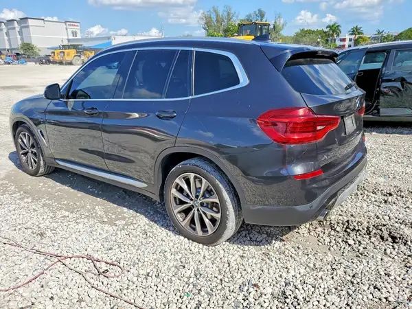 5UXTR7C52KLF35658 2019 BMW X3 - Image 2