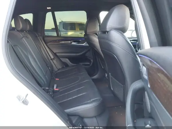 5UXTR7C52KLF36776 2019 BMW X3 - Image 8