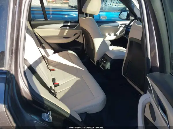 5UXTR7C52KLF37023 2019 BMW X3 - Image 8