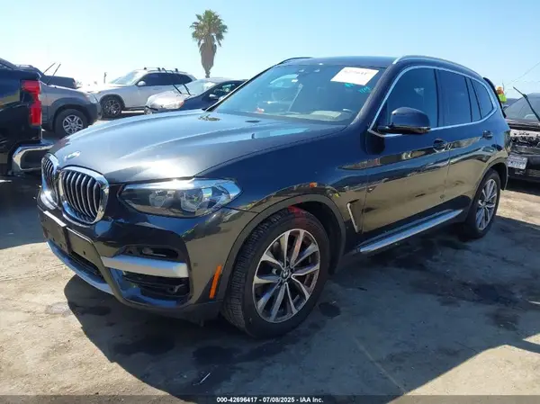 5UXTR7C52KLF37524 2019 BMW X3 - Image 2