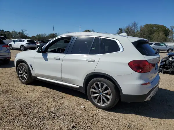 5UXTR7C52KLR38651 2019 BMW X3 - Image 2