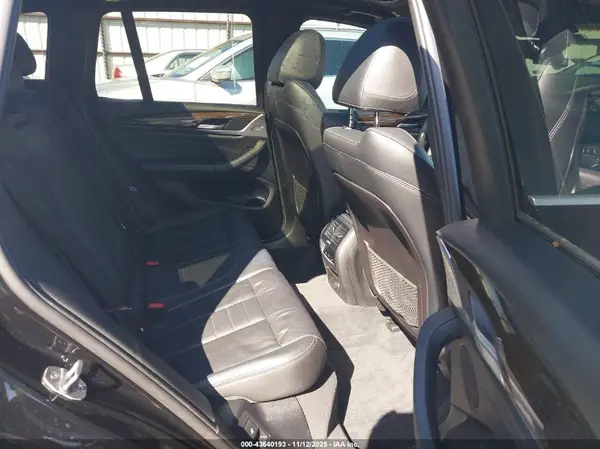 5UXTR7C52KLR39685 2019 BMW X3 - Image 8