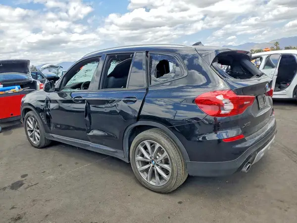 5UXTR7C52KLR45275 2019 BMW X3 - Image 2