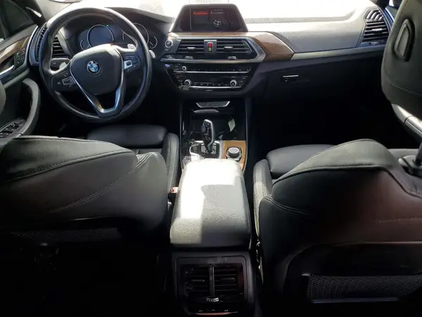 5UXTR7C52KLR45969 2019 BMW X3 - Image 8