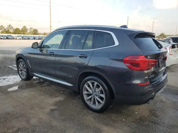 5UXTR7C52KLR48550 2019 BMW X3 - Image 2