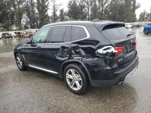 5UXTR7C52KLR49827 2019 BMW X3 - Image 2