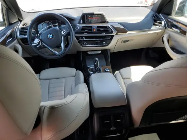 5UXTR7C52KLR51402 2019 BMW X3 - Image 8