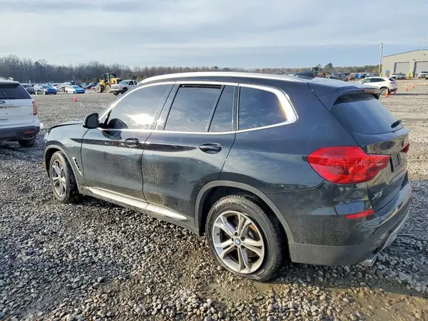 5UXTR7C52KLR52307 2019 BMW X3 - Image 2