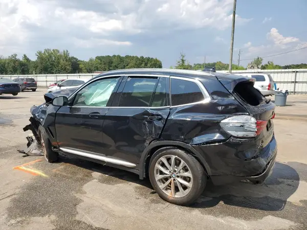 5UXTR7C53KLE88270 2019 BMW X3 - Image 2