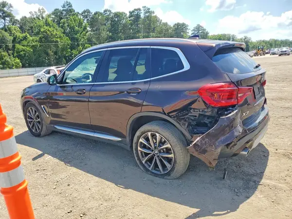 5UXTR7C53KLE94912 2019 BMW X3 - Image 2