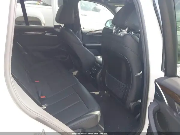 5UXTR7C53KLE96093 2019 BMW X3 - Image 8