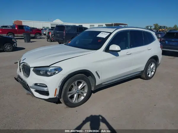 5UXTR7C53KLF25074 2019 BMW X3 - Image 2