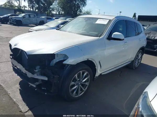 5UXTR7C53KLF26385 2019 BMW X3 - Image 2