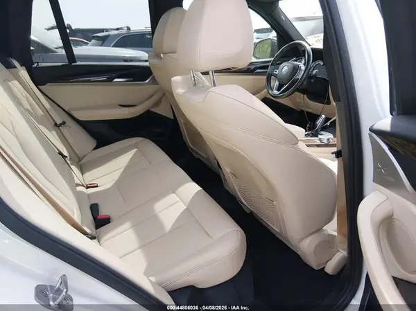 5UXTR7C53KLF27052 2019 BMW X3 - Image 8