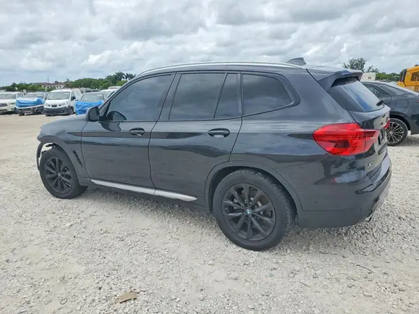 5UXTR7C53KLF29559 2019 BMW X3 - Image 2
