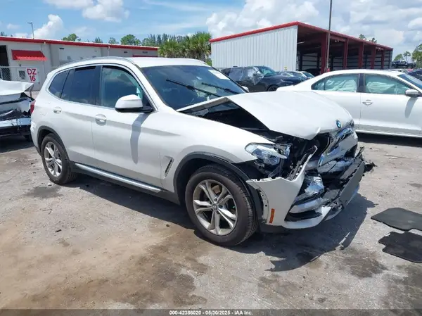 5UXTR7C53KLF31232 2019 BMW X3 - Image 1