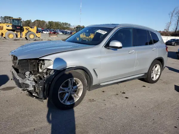 5UXTR7C53KLF33580 2019 BMW X3 - Image 1