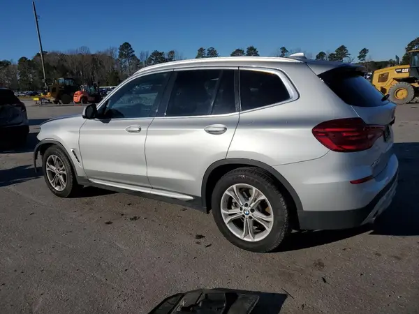 5UXTR7C53KLF33580 2019 BMW X3 - Image 2