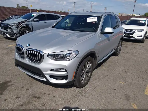 5UXTR7C53KLF34437 2019 BMW X3 - Image 2
