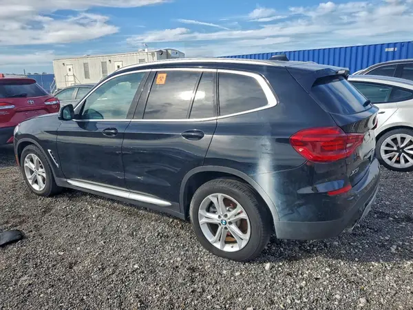 5UXTR7C53KLF34468 2019 BMW X3 - Image 2