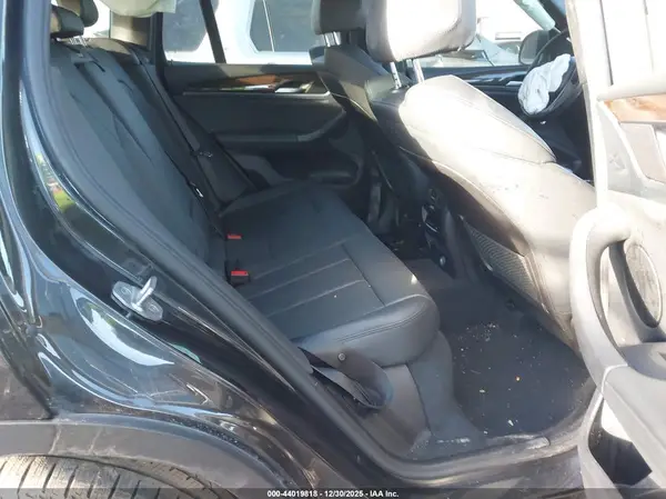 5UXTR7C53KLF35779 2019 BMW X3 - Image 8