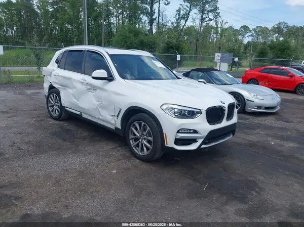 5UXTR7C53KLR46189 2019 BMW X3 - Image 1